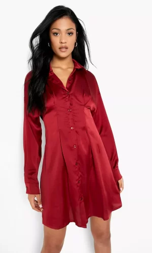 Жіноча приталена атласна сукня-сорочка